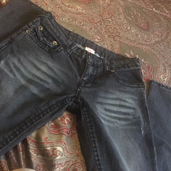 ✨True Religion ✨ - Picture 6 of 8